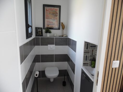 WC Commun Jules Verne