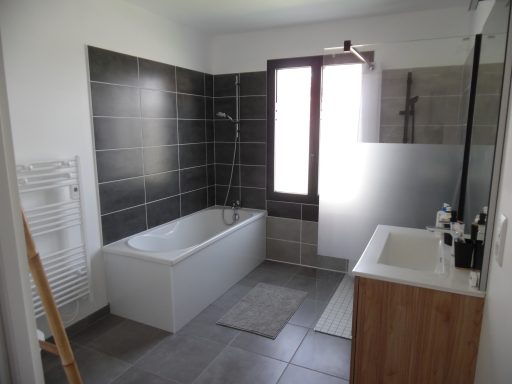 Salle de Bain commune Jules Verne